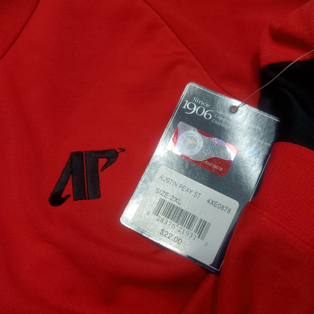 NWT Men's College shirt- Austin Peay